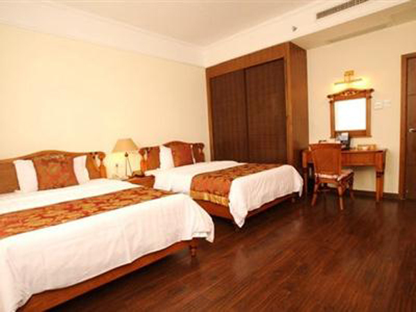 Wuyi Mountain Jingmin Golf Hotel